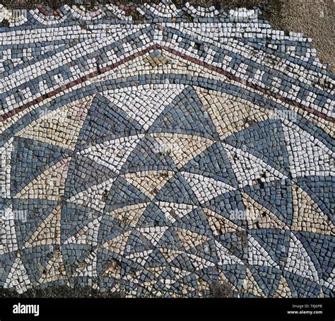 Mosaicos Romanos Siglo I A C Villa Romana De Torre Llauder O Can