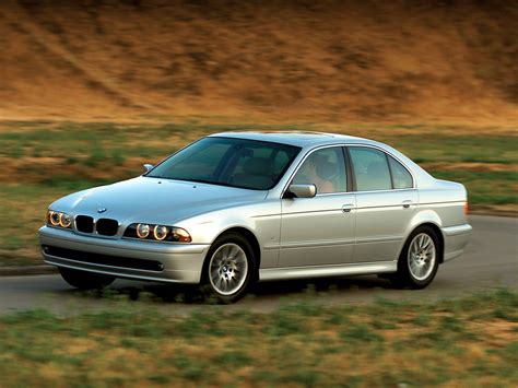 Car in pictures – car photo gallery » BMW 5-Series 530i Sedan E39 2000-2003 Photo 05