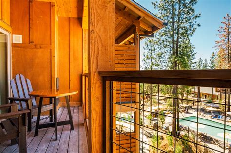 Lodge Suites at Rush Creek Lodge Yosemite