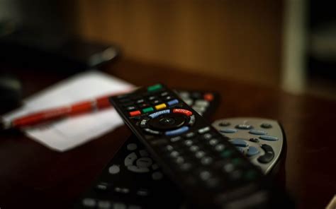 King Of The Couch: The 3 Best Universal Remotes For Most TV Brands