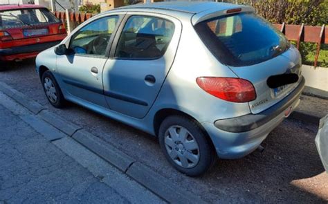 Comment Changer Une Ampoule De Feu Arri Re Sur Peugeot