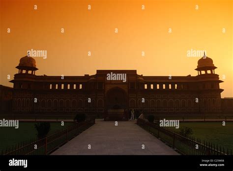 Jahangiri Mahal In The Red Fort Agra India Stock Photo Alamy