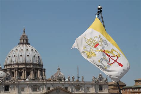 Pope Francis creates new secretariat overseeing all Vatican ...