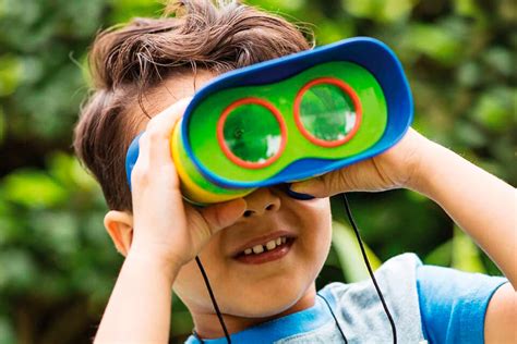 8 Best Binoculars for Kids in 2025