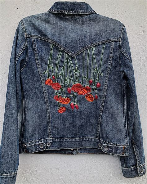 Diy Denim Jacket Jean Jacket Outfits Denim Diy Jeans Diy Denim Jackets Levis Denim Jacket