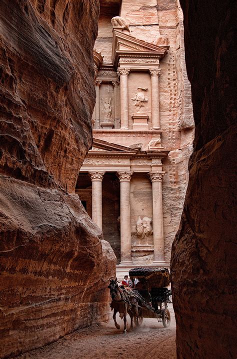 El Tesoro en Petra: 17 opiniones y 61 fotos