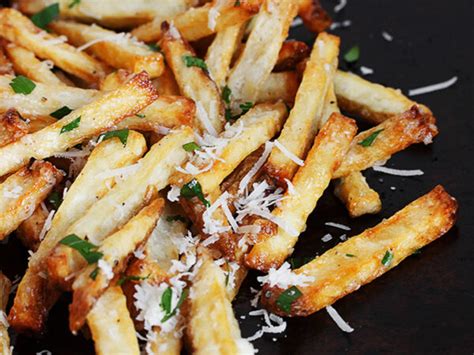 Easy Garlic Aioli Fries - Seasons and Suppers