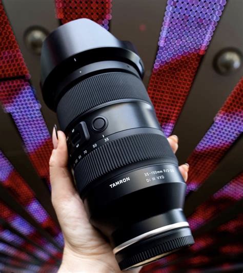 Tamron Mm F Di Iii Vxd It S Big Sony Addict