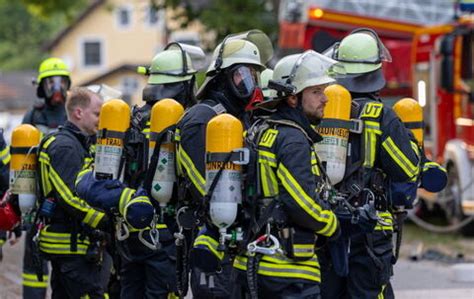 Feuerwehren übten in Stein für den Ernstfall Einsatzfotos von