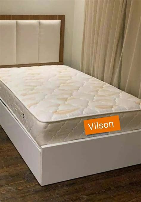 Printed White And Black Double Bed Memory Foam Mattress Size Dimension