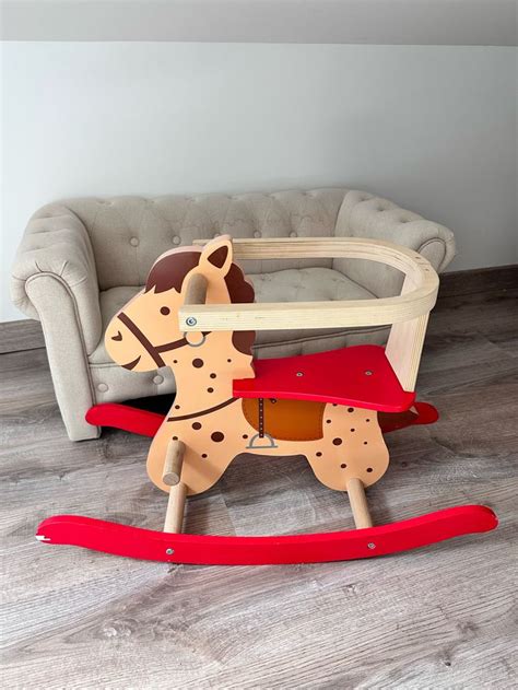 Cheval En Bois Bascule Volutif Playtive Junior Beebs