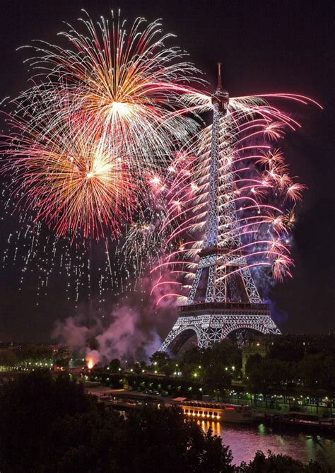 Où Voir Un Feu Dartifice En France Pour La Fête Nationale 2021