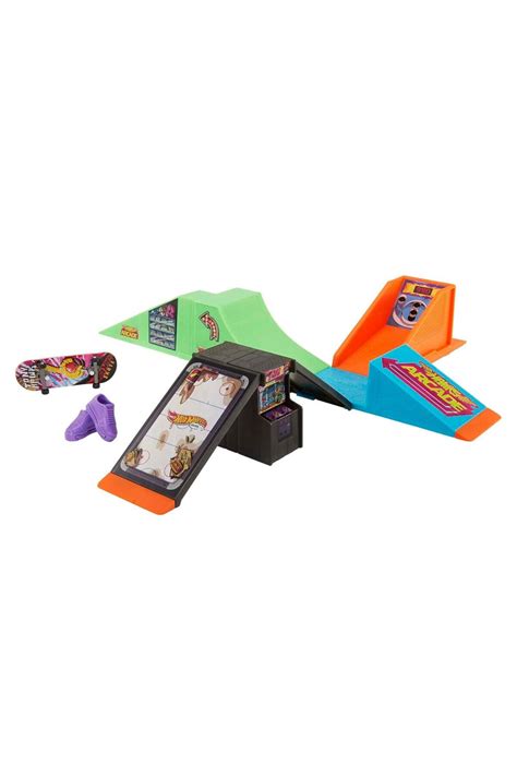 HOT WHEELS Skate Parmak Kaykay Macerasına Başlangıç Setleri HGT91 HMJ98 Fiyatı Yorumları