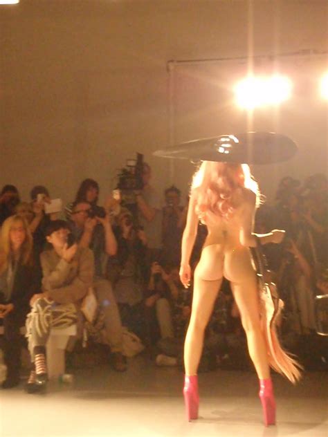 Charlie Le Mindu Nude Fashion Show Nudeshots The Best Porn Website