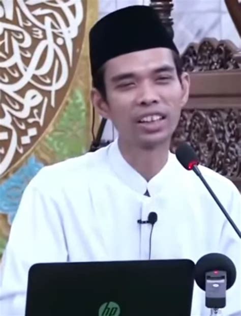 Golongan Yang Mendapat Naungan Allah Di Hari Kiamat Salah Satunya