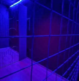 Pegação liberada Conheça as saunas e sex clubs LGBT em Florianópolis