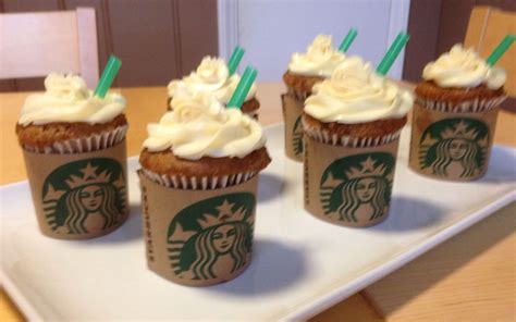 Starbucks cupcakes | Starbucks cupcakes, Yummy food, Cupcake cakes