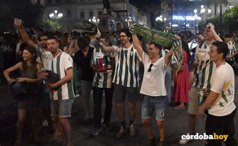 FOTOGALERÍA La celebración del ascenso a Segunda División del Córdoba