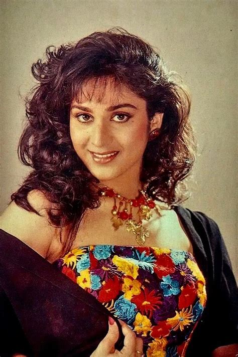 Meenakshisheshadri Bollywood Retro Bollywood Stars 80s Actresses Indian Actresses Beautiful