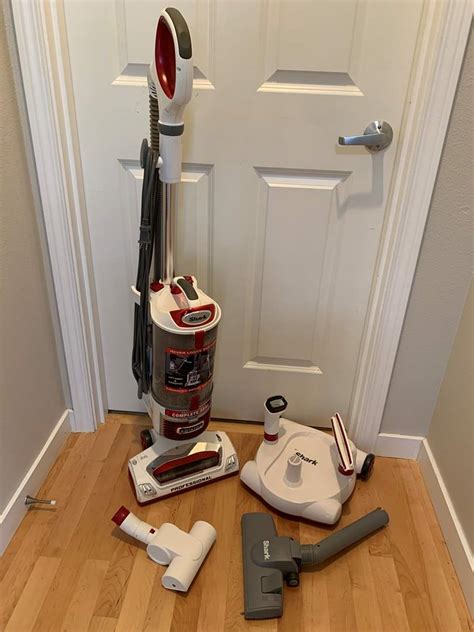 Lot 185 Shark Rotator Professional Vacuum Cleaner With Accessories Works Puget Sound