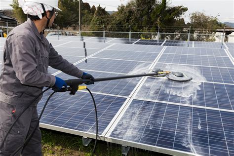 太陽光パネル洗浄例 株式会社日本環境テクノ