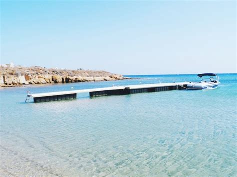 Viva Punda summer club (Paros) :: Beach | GLAM FAB HAPPY