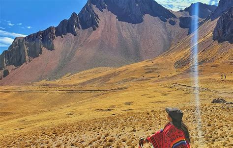 Pallay Punchu Trek Full Day — Choquequirao Trek