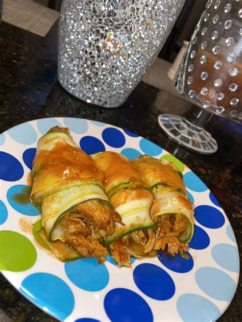 Zucchini Chicken Enchilada Roll Ups Food Snapchat Food Recipes