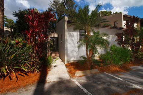 1000 Tarpon Woods Blvd 504 Palm Harbor Fl 34685 Mls U8143797