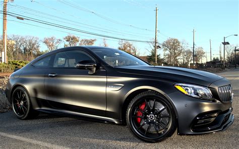 Love the way the sun hits this paint : r/mercedes_benz