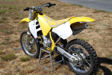 Suzuki Rm Rm Showroom Collector For Sale On Motos