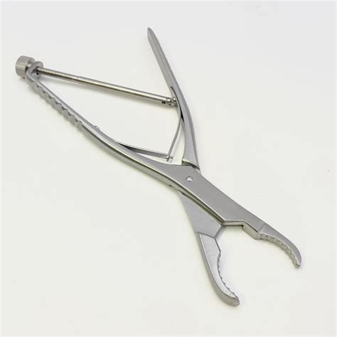 Used Kmedic Km 47 114 Ulrich Self Retaining Bone Holding Forceps Straight With Speed Lock