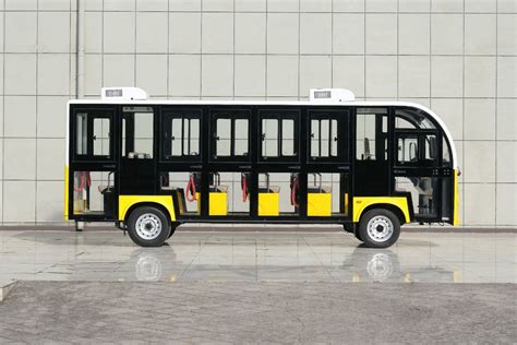 23 Person Sightseeing Bus Four Wheel Electric Vehicle 23 Seat Electric