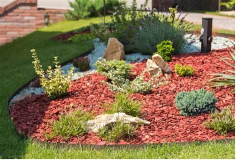 10 Benefits of Mulching - Bulk Quotes Now