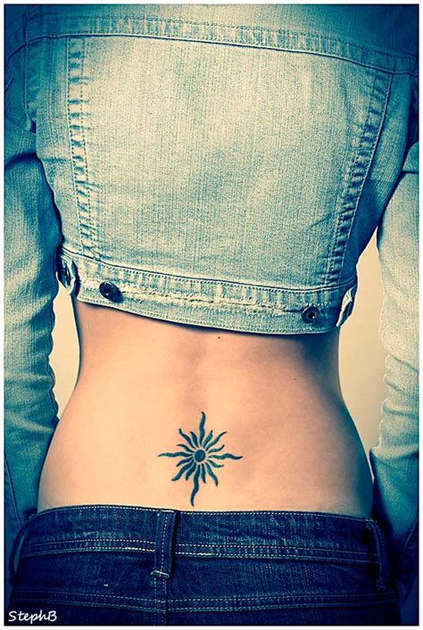 Tatouage Bas Du Dos Femmes Mod Les Sensuels Et Tr S Attirants