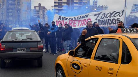 Los Colectiveros De Córdoba Firmaron Un Acuerdo Por Tres Meses Y