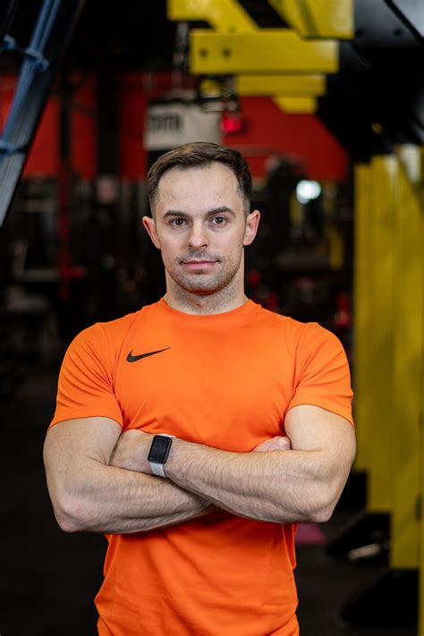 Kamil Kielan - Trener Personalny - Cześć 🙂 👉 Dzisiaj 🔥 Przekąski do 100