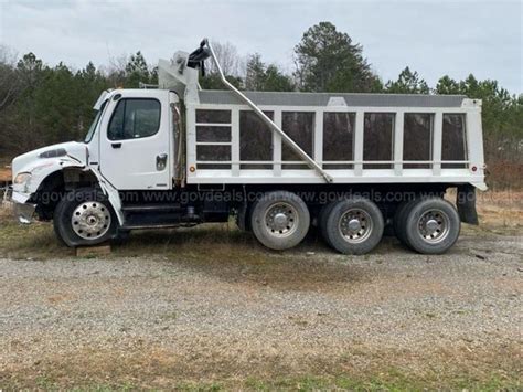 2006 Freightliner M2 106 Dump Truck Allsurplus