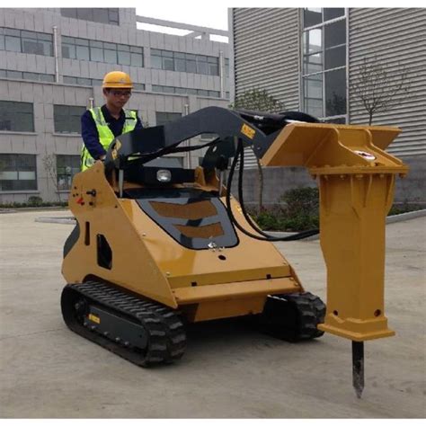 Mini Multifunctional Tracked Loader Echipamente Si Atasamente Consulting