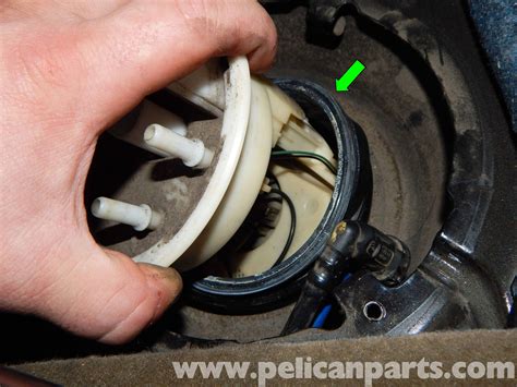 Volkswagen Jetta Mkiv Fuel Pump Replacement 1999 2005 Pelican Parts Diy Maintenance Article