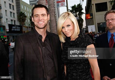 Jim Carrey Wives Photos and Premium High Res Pictures - Getty Images