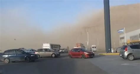 Impactante Video Así Fue El Temporal De Viento En Chubut Que Causó Destrozos En La Ciudad