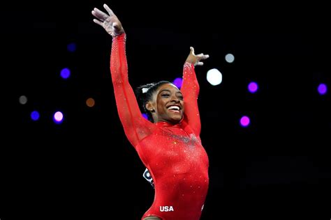 Simone Biles égale Le Record De Médailles Mondiales En Gymnastique La