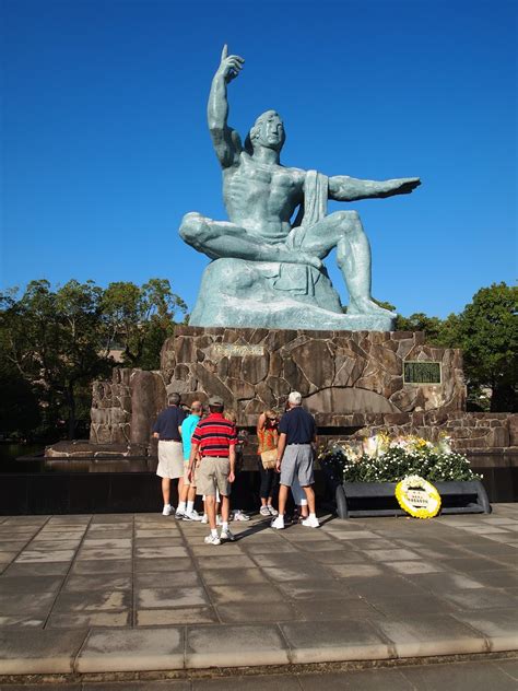 Dream Tours Japan: Nagasaki Peace Park Statue: Nagasaki City