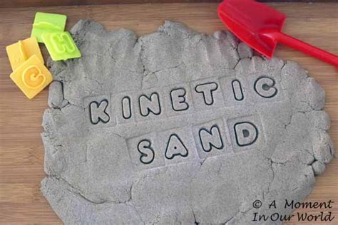 Learning with Kinetic Sand - Simple Living. Creative Learning