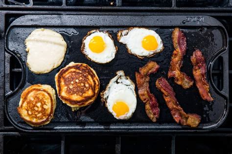 Griddle Vs Skillet Difference Between Griddle Skillet