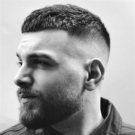 Pin Op Mens Hairstyles And Possibly Beards