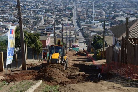 Alcaldesa Macarena Ripamonti destacó obras de pavimentación