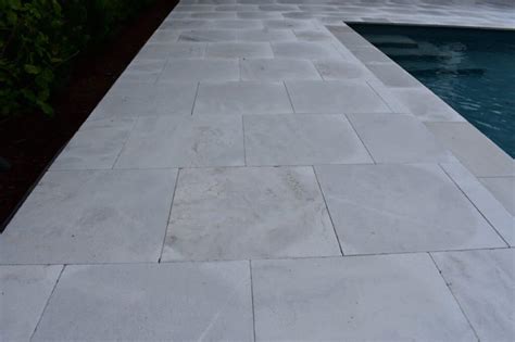 New MARBLE SILVER TAHOE SANDBLAST PAVER Pyramids Tiles And Stone