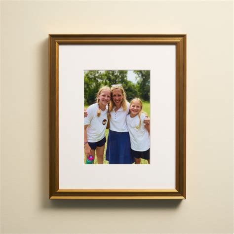 Online Custom Picture Frames & Art Framing | Framebridge